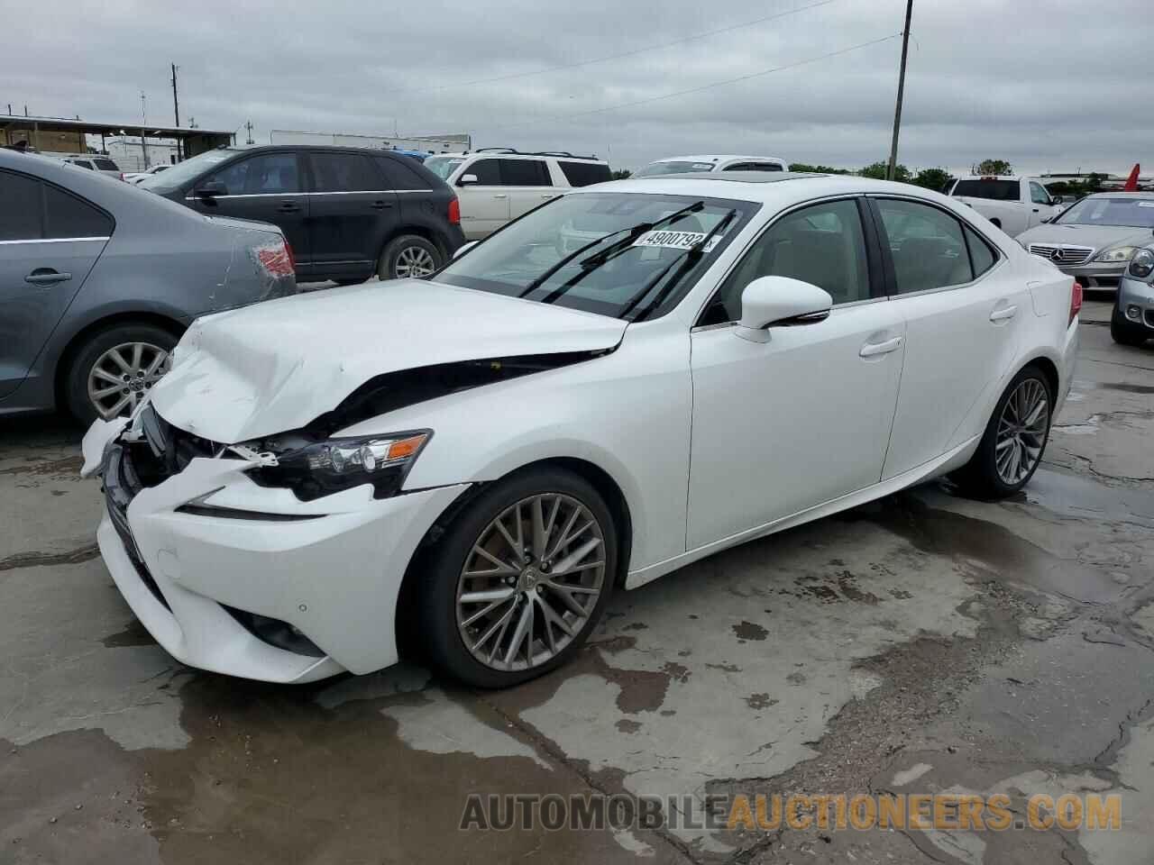 JTHBF1D24F5072371 LEXUS IS 2015