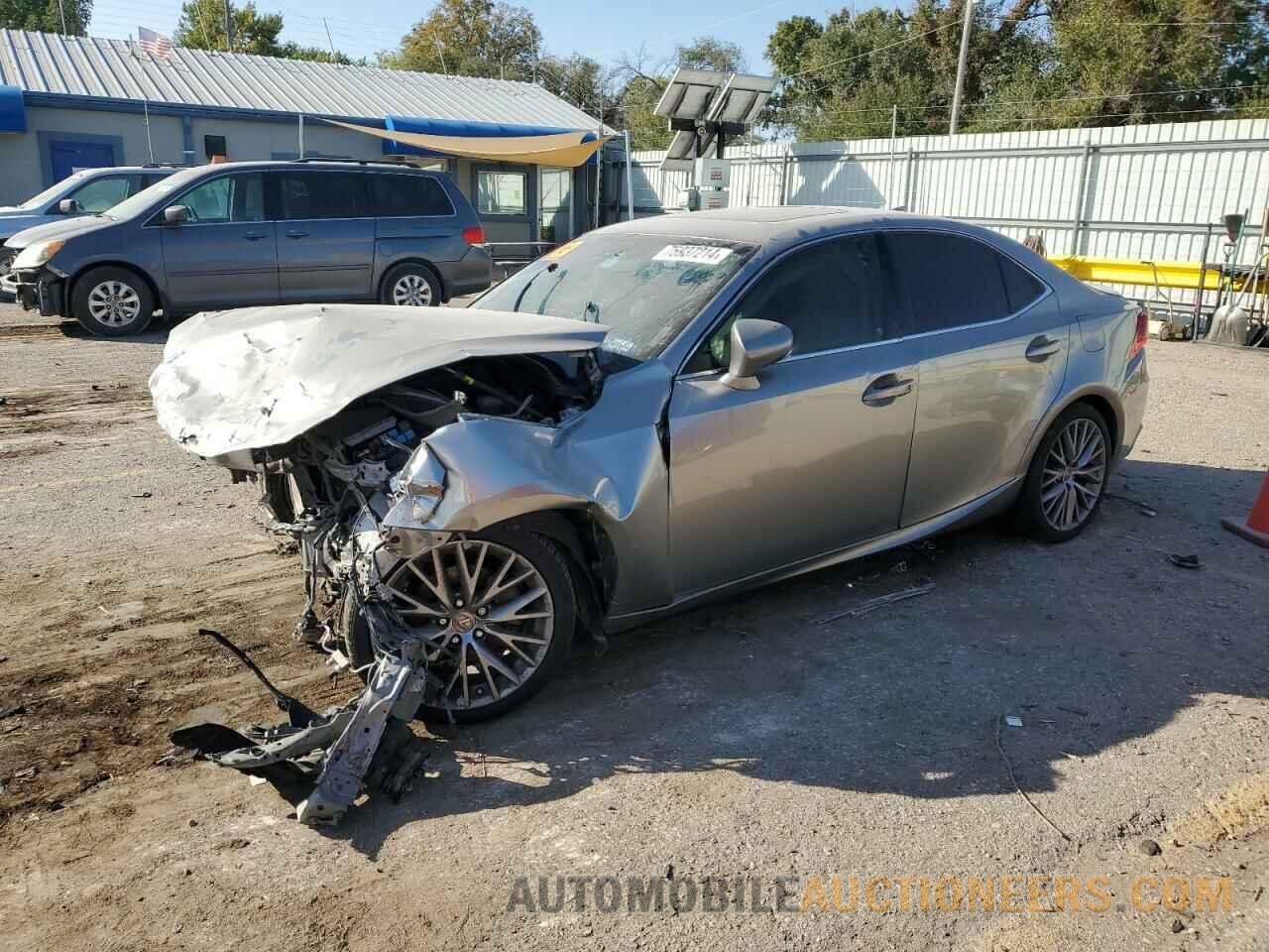 JTHBF1D24F5078073 LEXUS IS 2015