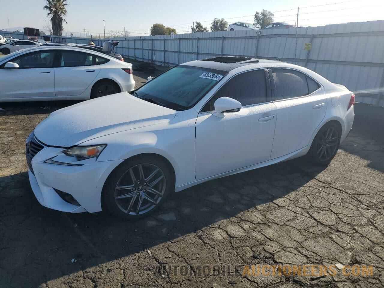 JTHBF1D25E5020634 LEXUS IS 2014