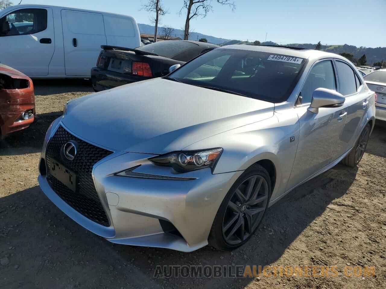 JTHBF1D25F5043686 LEXUS IS 2015