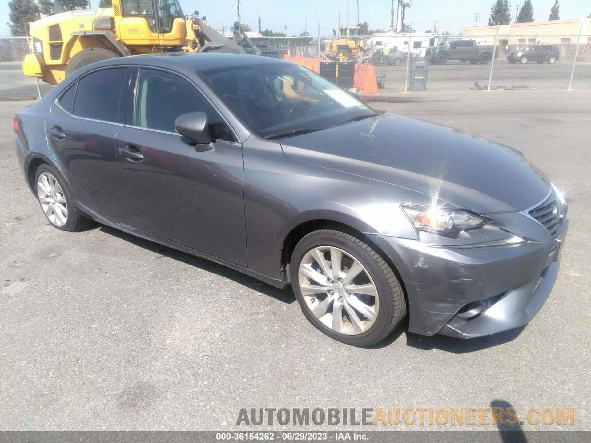 JTHBF1D25F5050542 LEXUS IS 250 2015