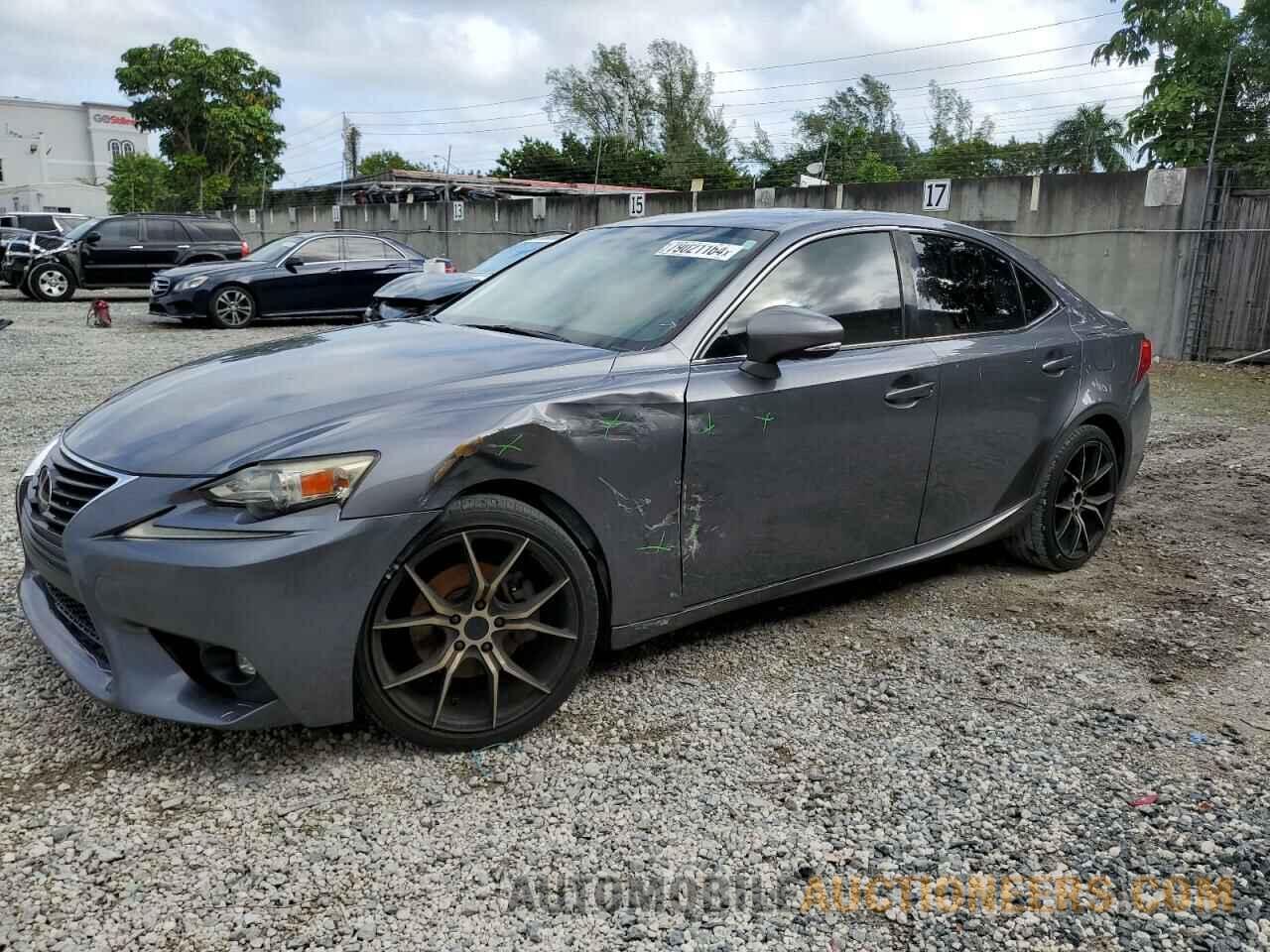 JTHBF1D25F5055627 LEXUS IS 2015