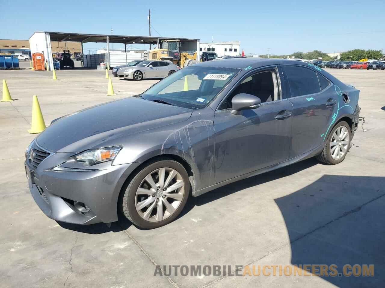 JTHBF1D25F5057989 LEXUS IS 2015