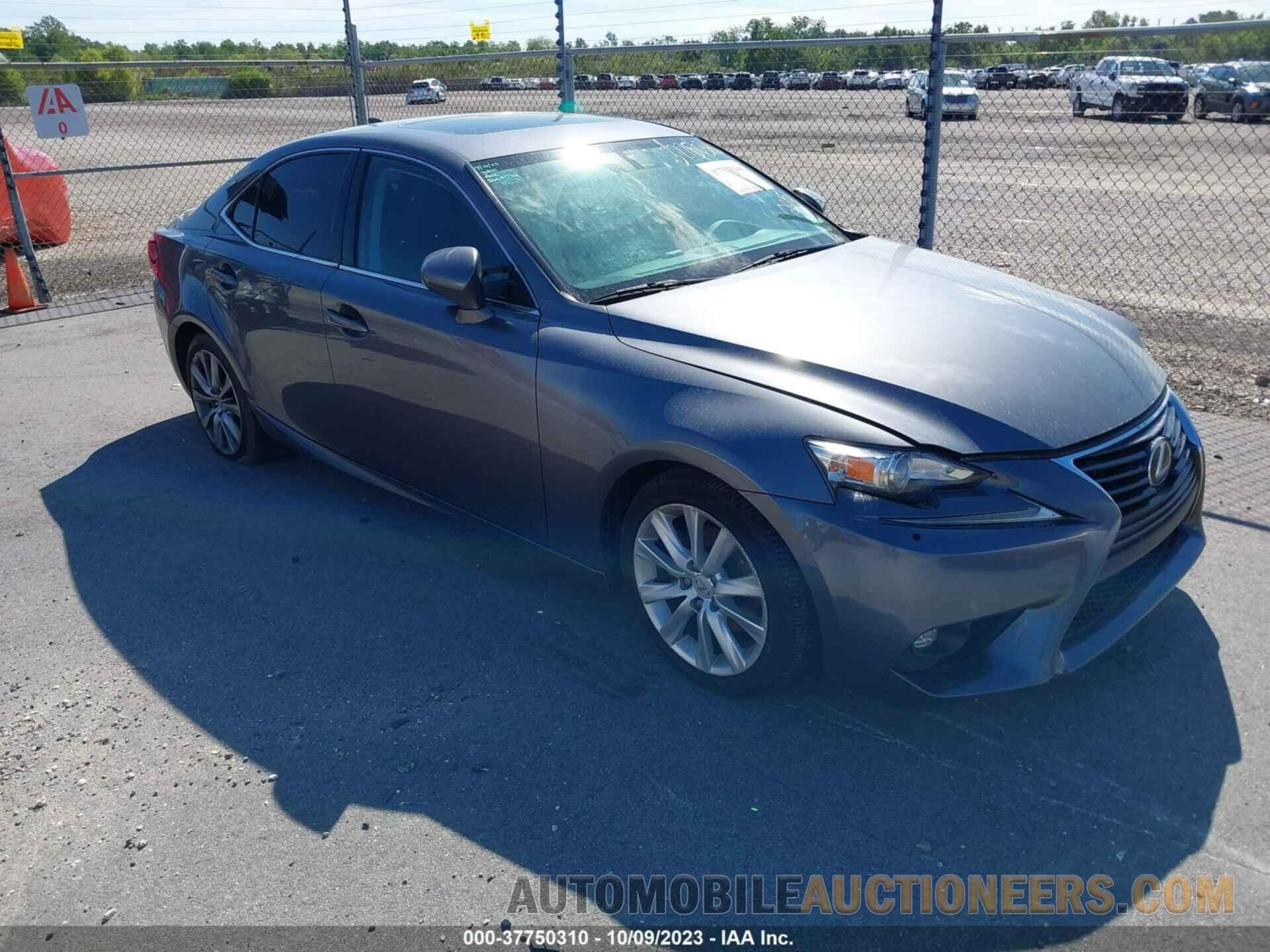 JTHBF1D25F5065171 LEXUS IS 250 2015