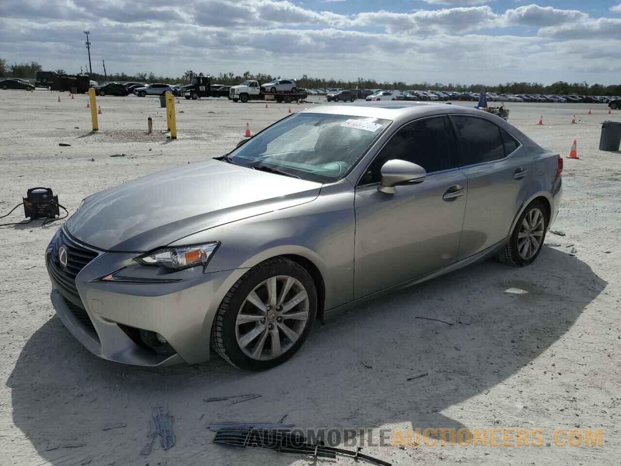 JTHBF1D26F5046743 LEXUS IS 2015