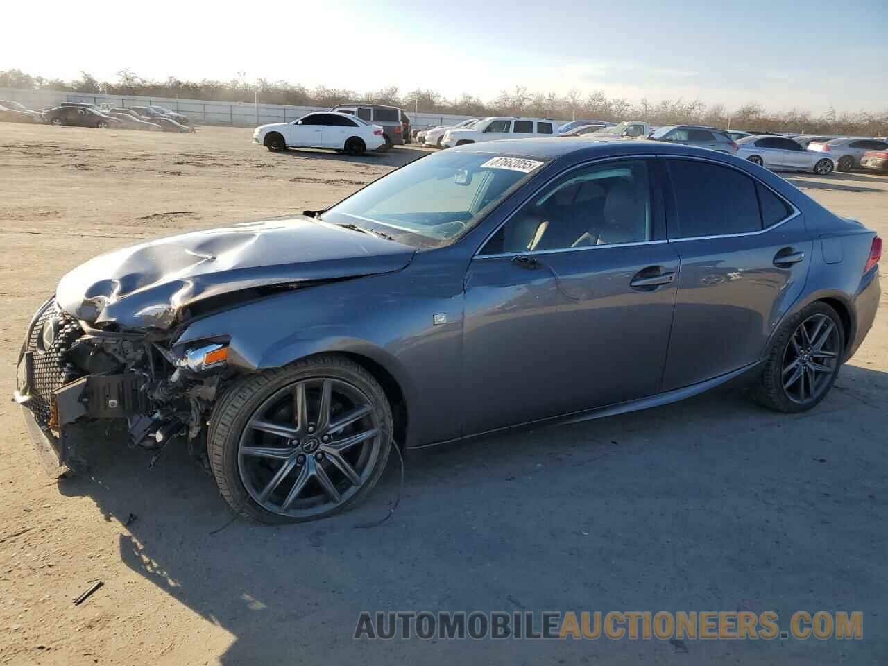 JTHBF1D26F5047584 LEXUS IS 2015