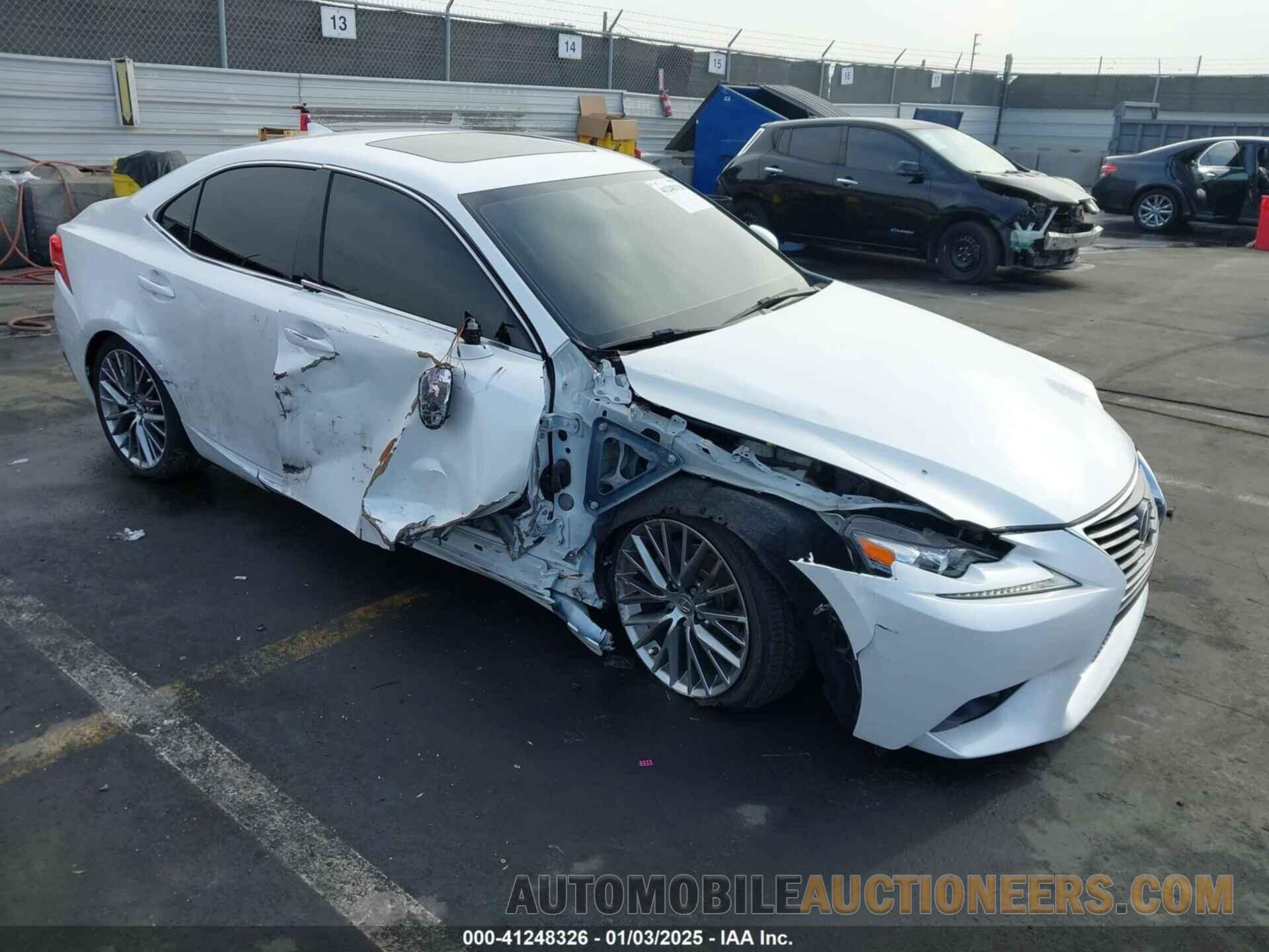 JTHBF1D26F5059508 LEXUS IS 250 2015