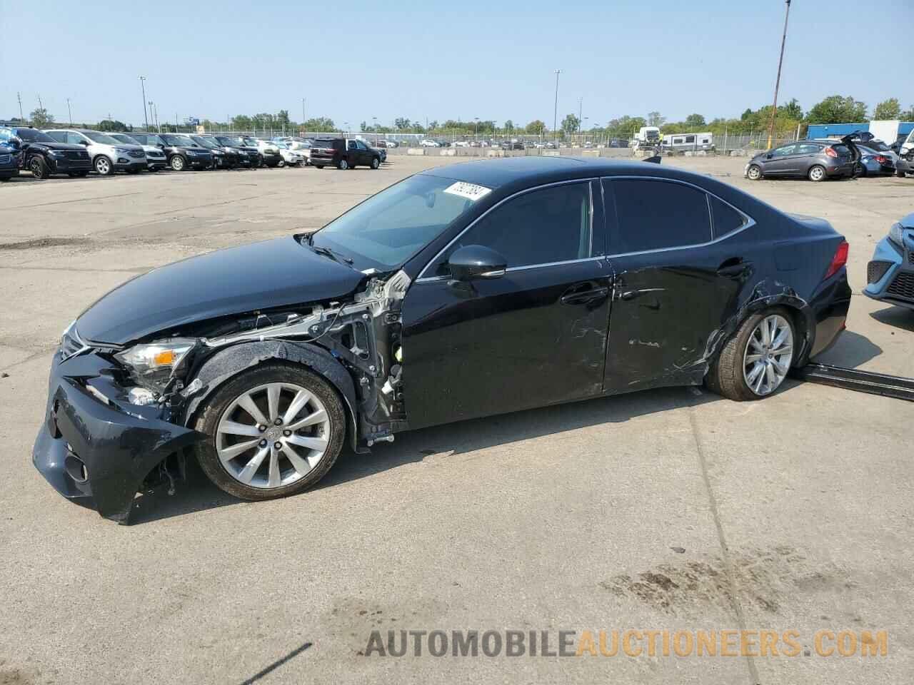 JTHBF1D26F5082626 LEXUS IS 2015