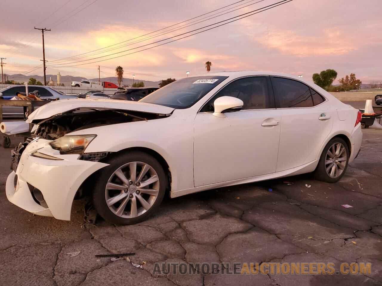 JTHBF1D27E5020120 LEXUS IS 2014