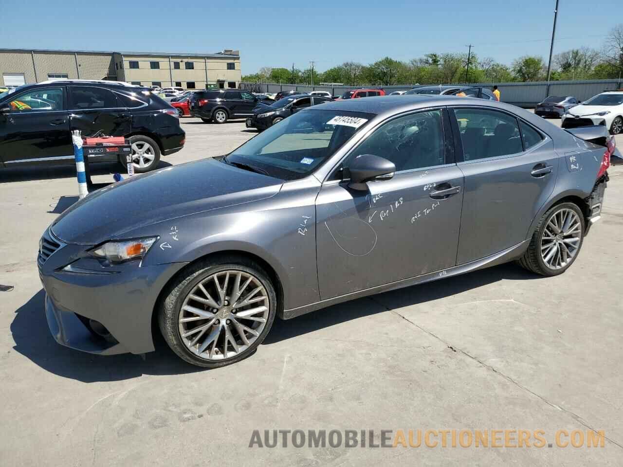 JTHBF1D28F5052480 LEXUS IS 2015