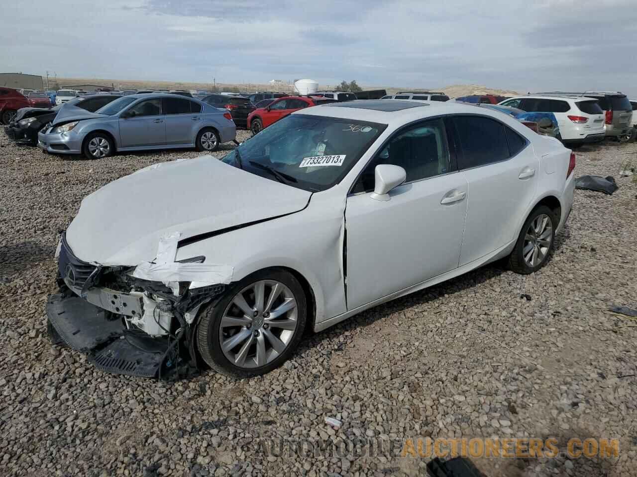 JTHBF1D28F5063964 LEXUS IS 2015