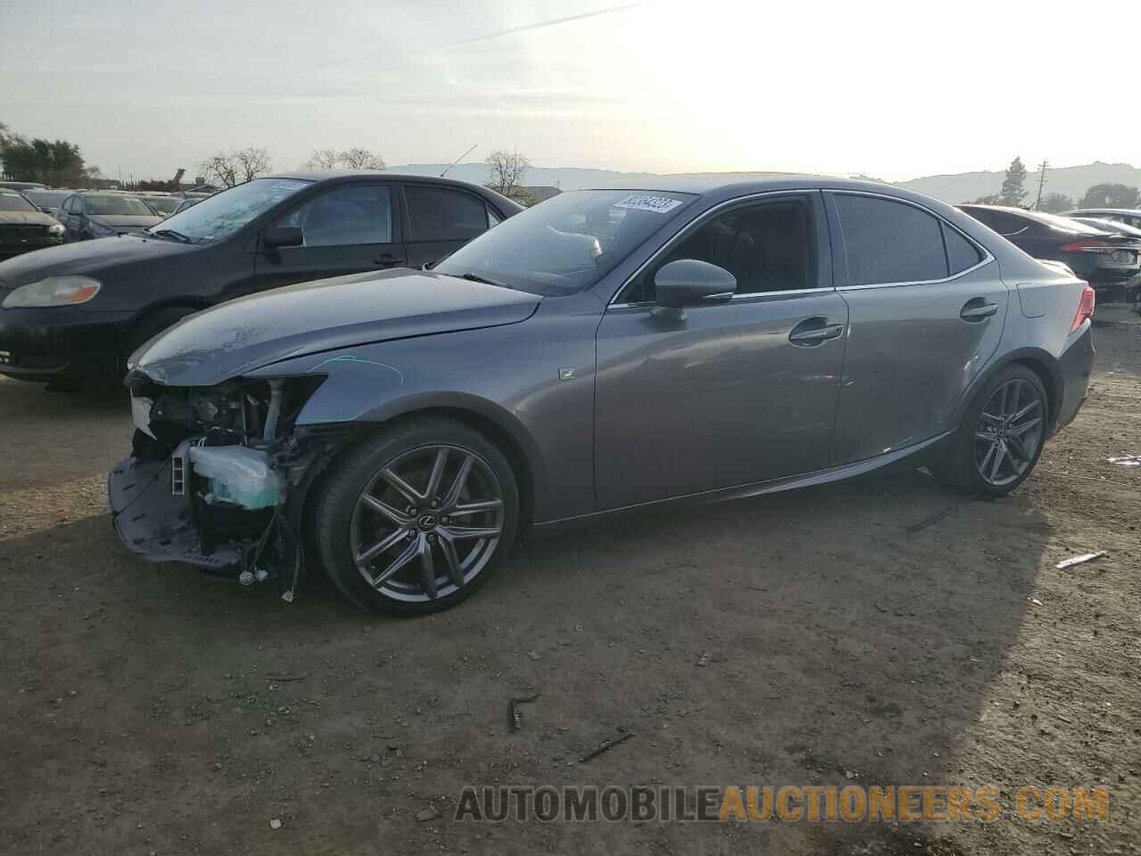 JTHBF1D28F5067612 LEXUS IS 2015