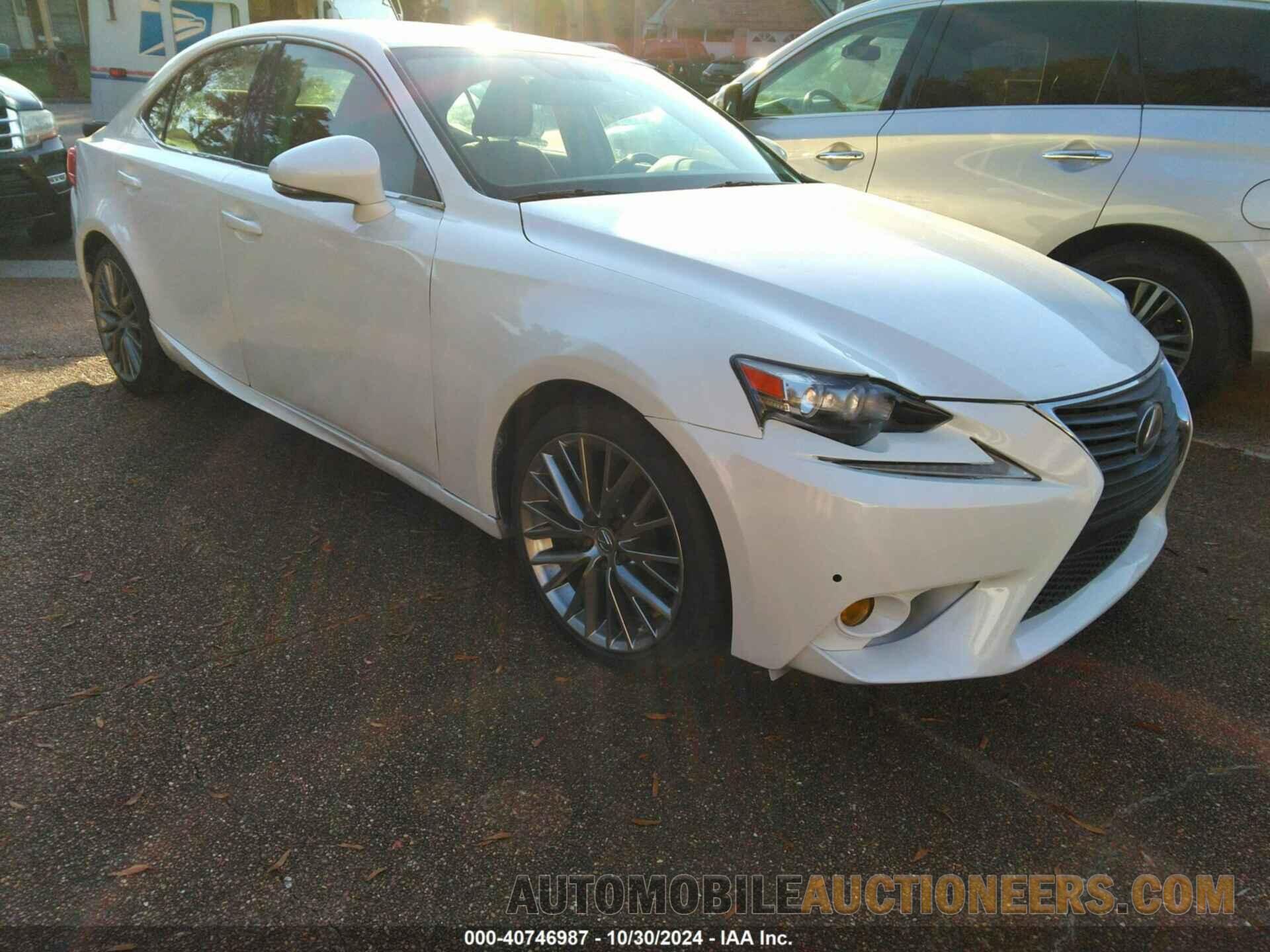 JTHBF1D28F5070767 LEXUS IS 250 2015