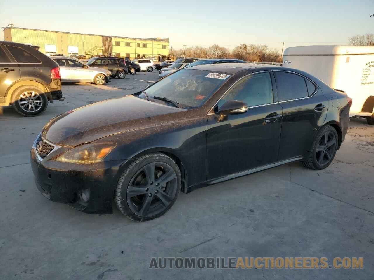 JTHBF5C20B5148333 LEXUS IS 2011