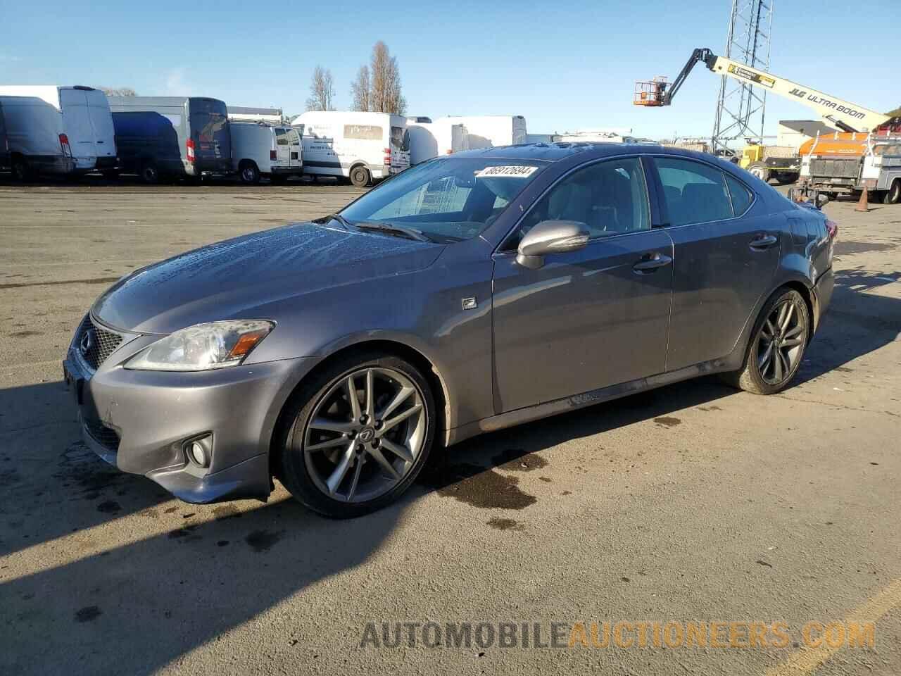 JTHBF5C21D5186320 LEXUS IS 2013