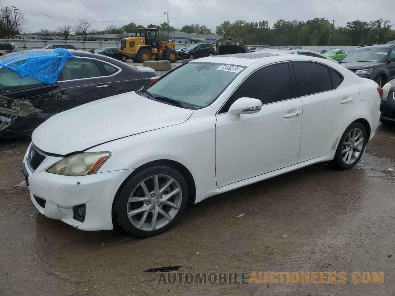 JTHBF5C22B5142176 LEXUS IS 2011