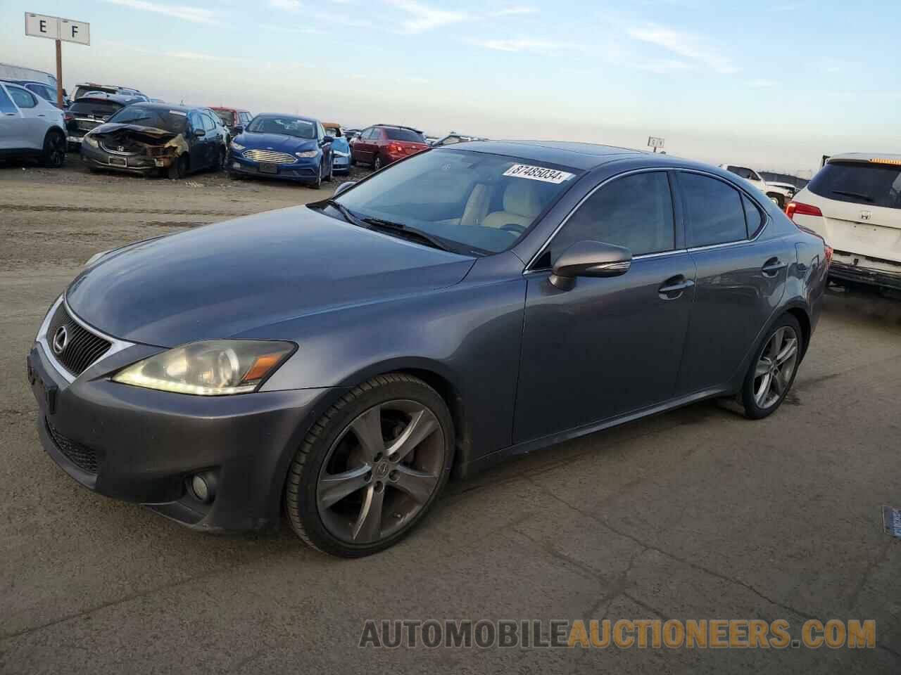 JTHBF5C23D5187484 LEXUS IS 2013