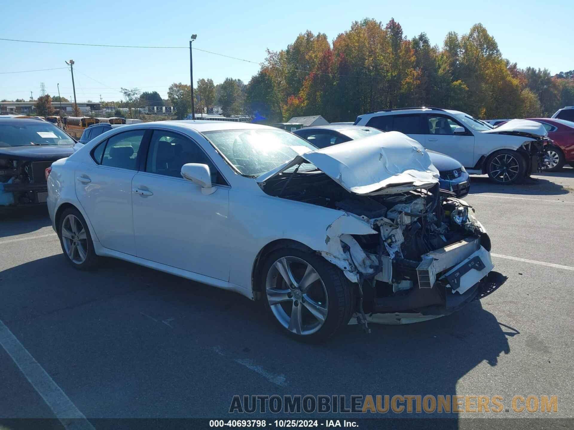 JTHBF5C26B2100983 LEXUS IS 250 2011