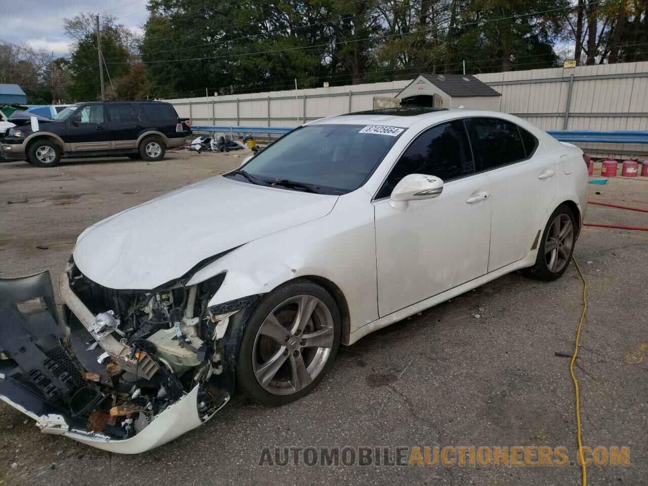 JTHBF5C26B5151012 LEXUS IS 2011