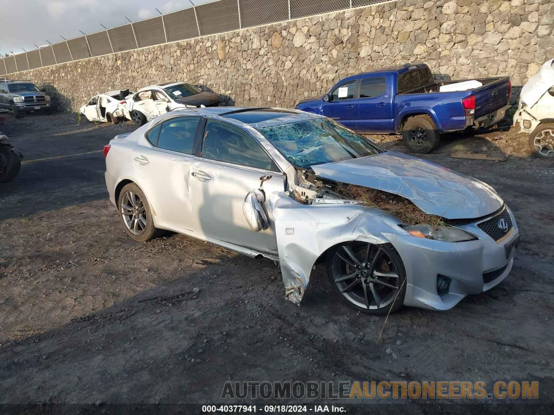 JTHBF5C28B5137869 LEXUS IS 250 2011