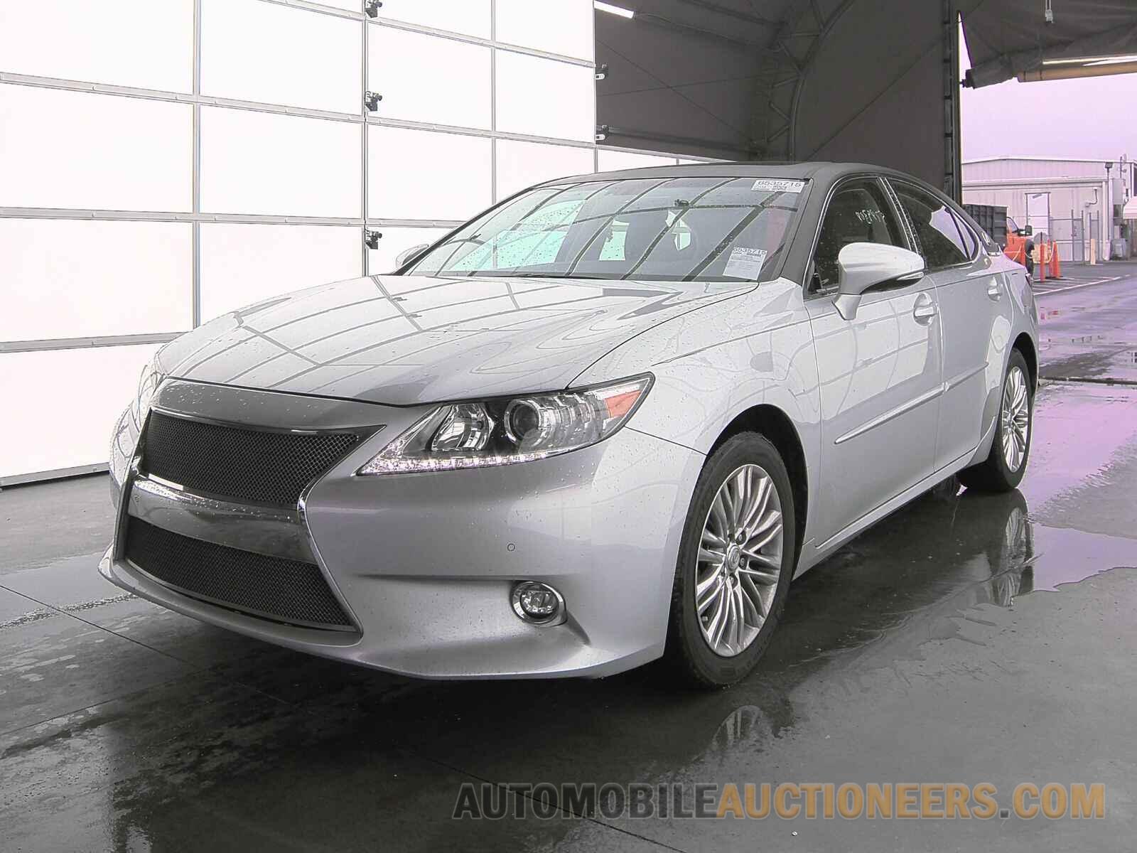 JTHBK1GG2F2190830 Lexus ES 2015