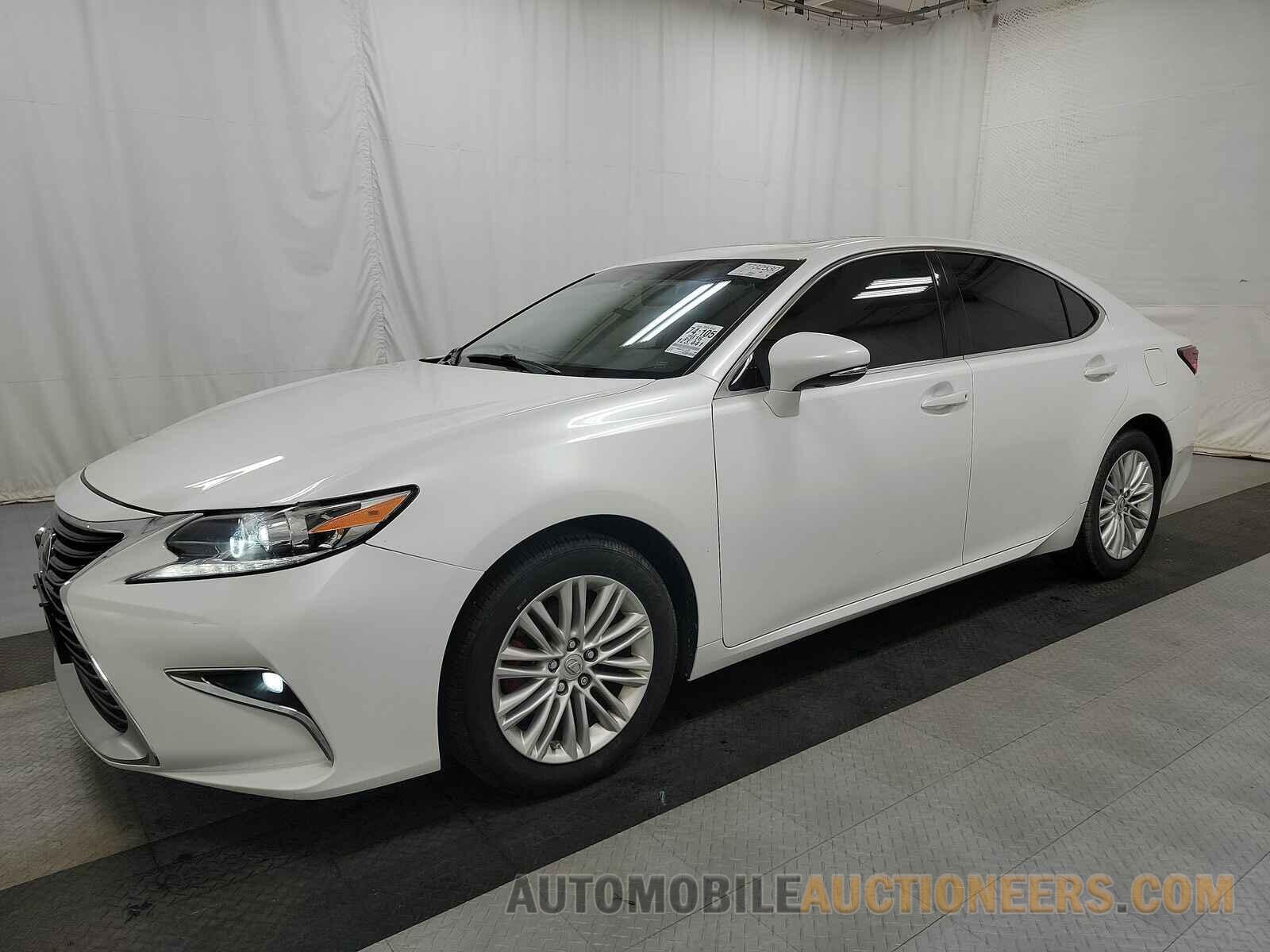 JTHBK1GG2G2217008 Lexus ES 2016