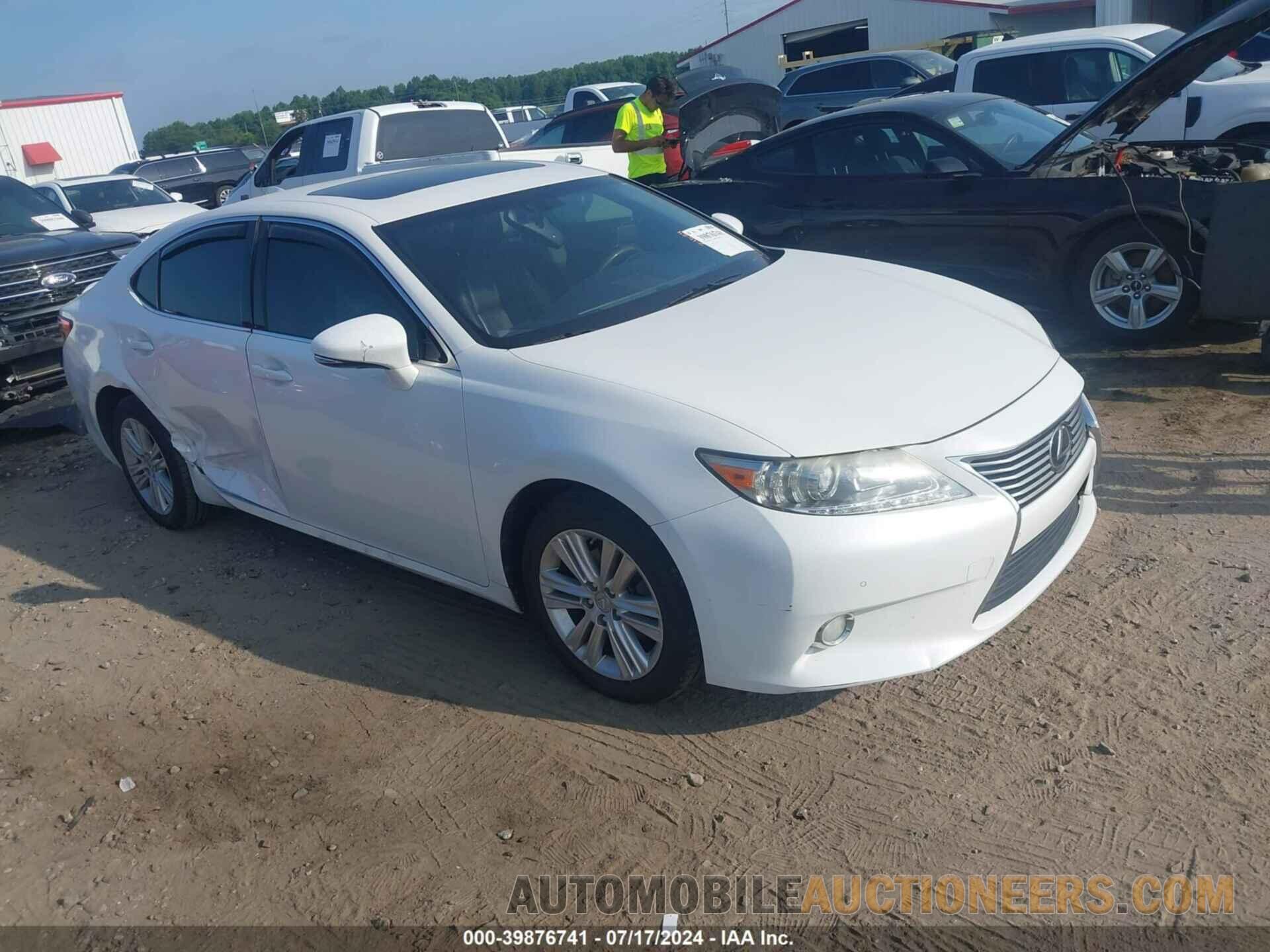 JTHBK1GG8F2171750 LEXUS ES 2015