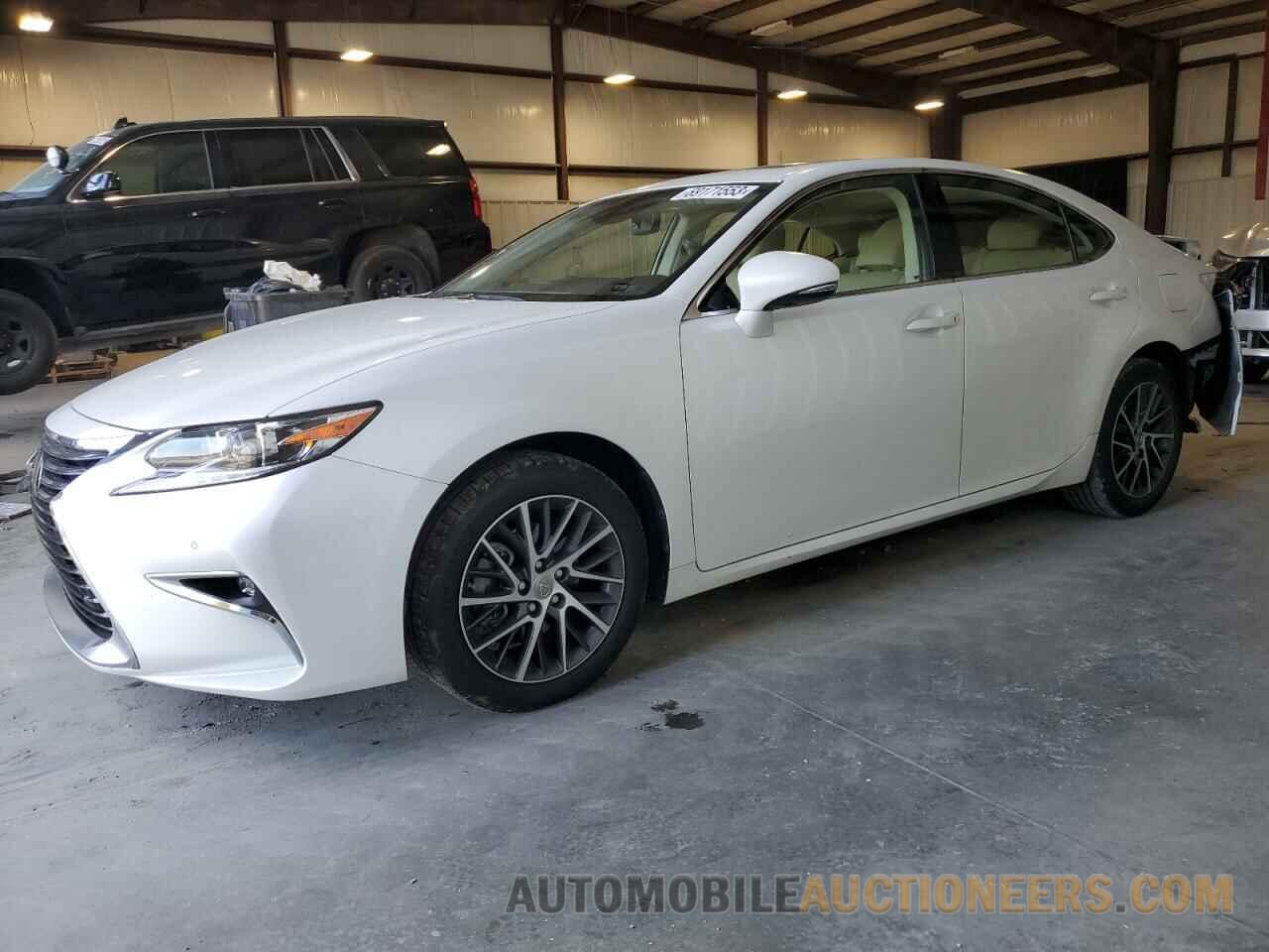 JTHBK1GGXG2227947 LEXUS ES 2016