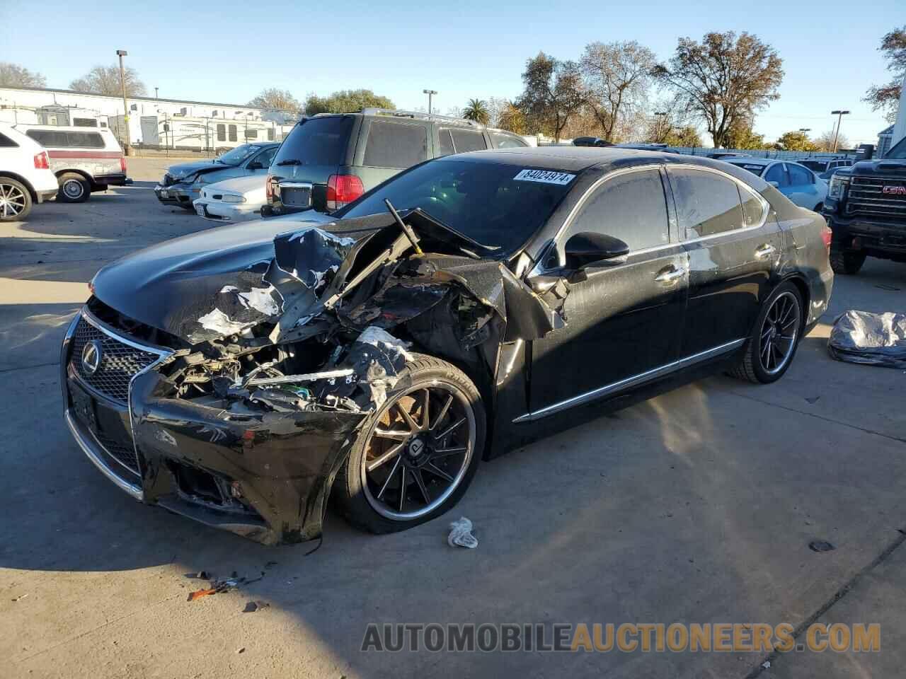 JTHBL5EFXG5139185 LEXUS LS460 2016