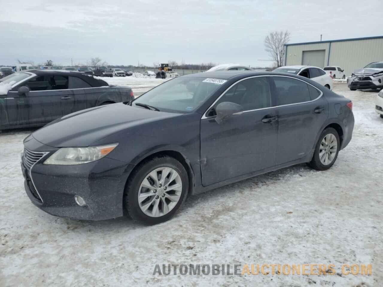 JTHBW1GG0D2031869 LEXUS ES300 2013