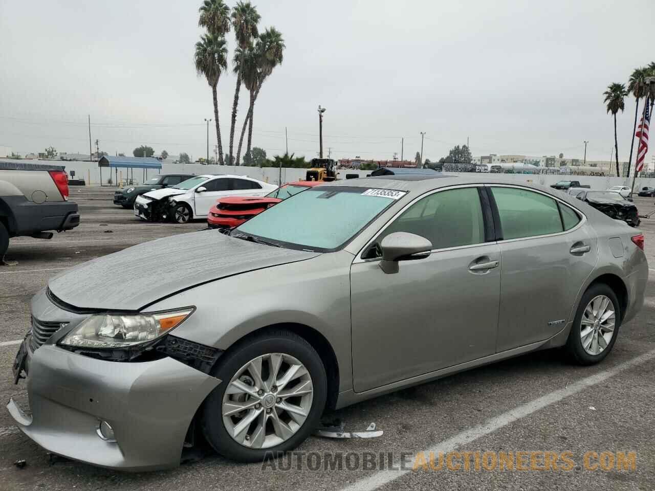 JTHBW1GG0F2084798 LEXUS ES300 2015