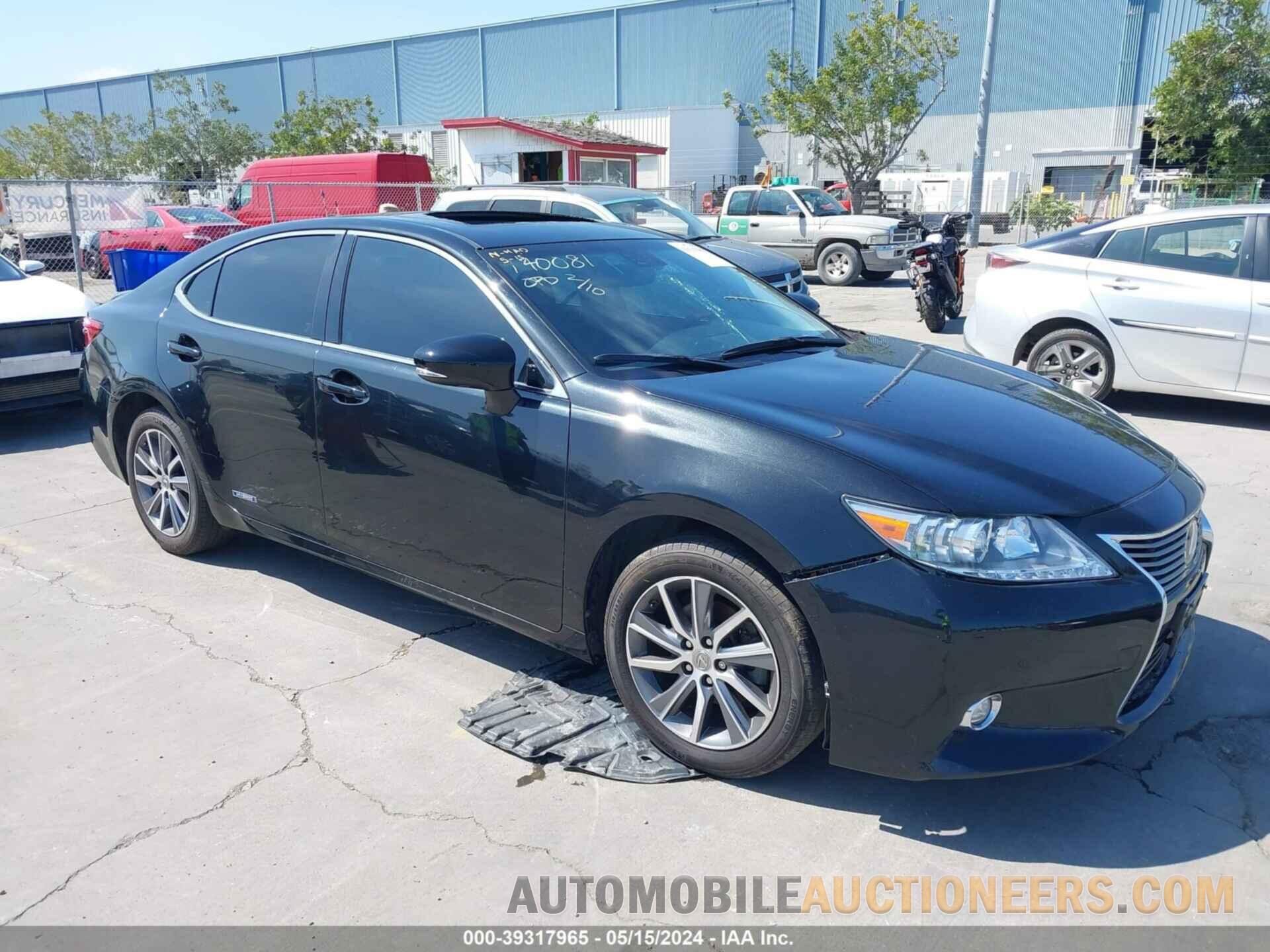 JTHBW1GG0F2085756 LEXUS ES 300H 2015