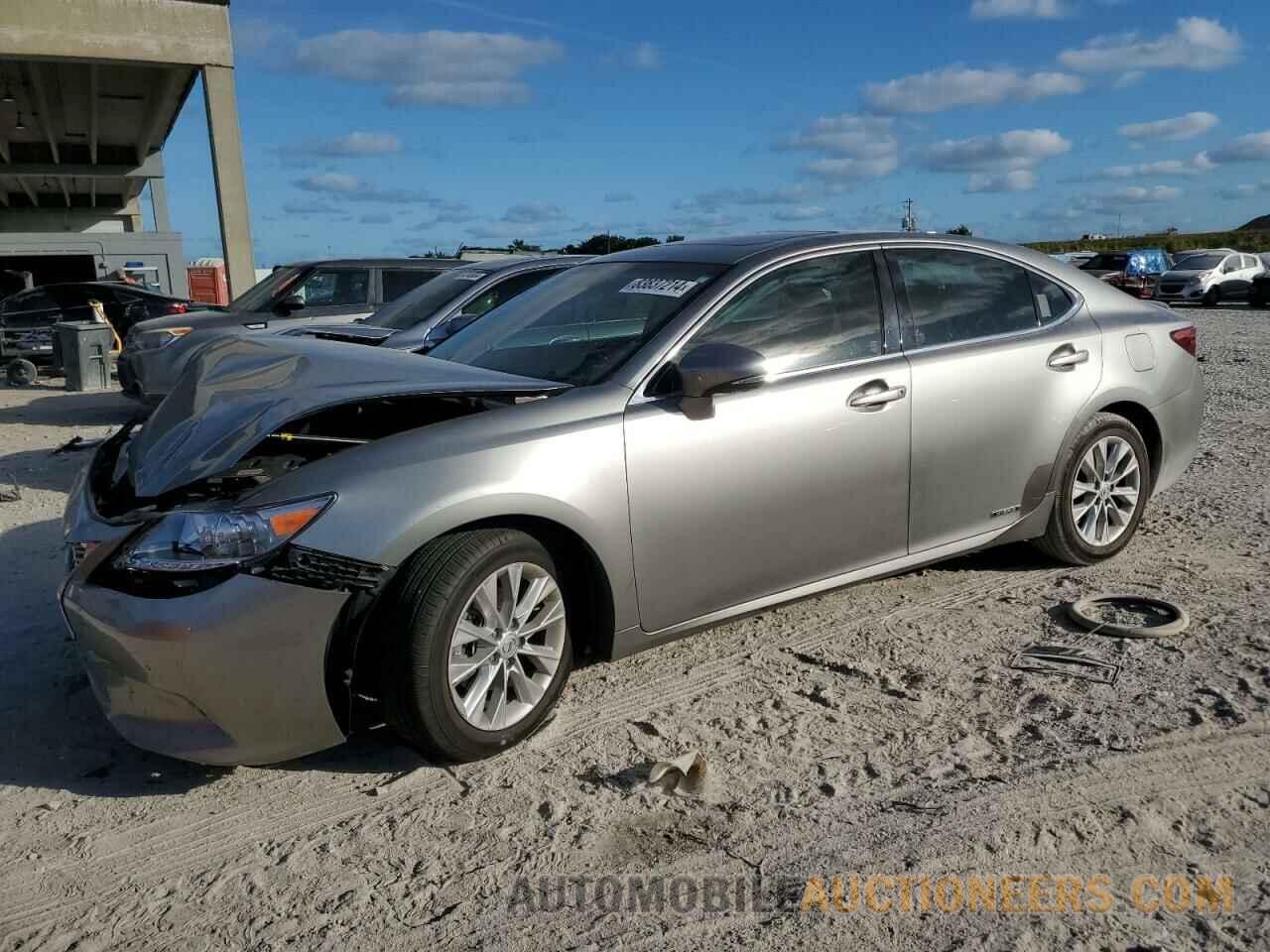 JTHBW1GG0F2095560 LEXUS ES300 2015