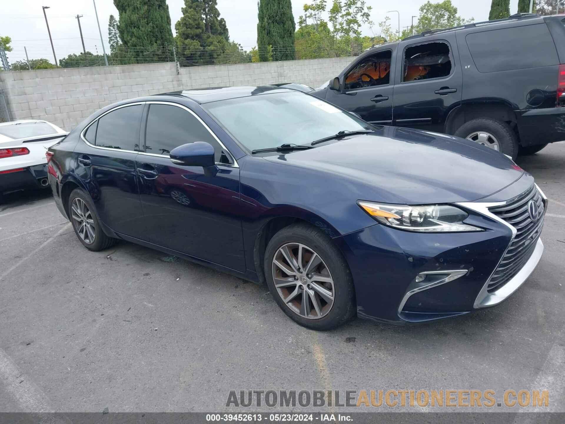 JTHBW1GG0G2117171 LEXUS ES 300H 2016