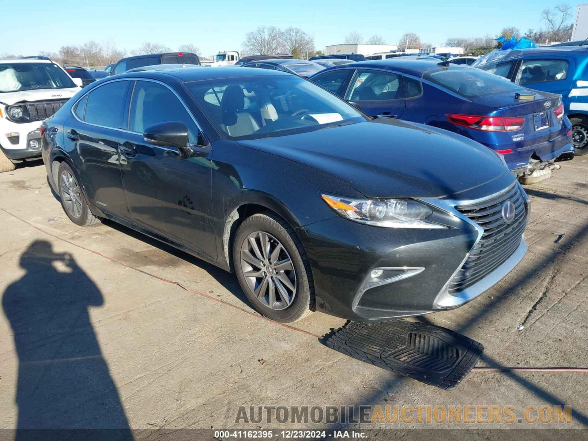 JTHBW1GG0H2139723 LEXUS ES 300H 2017