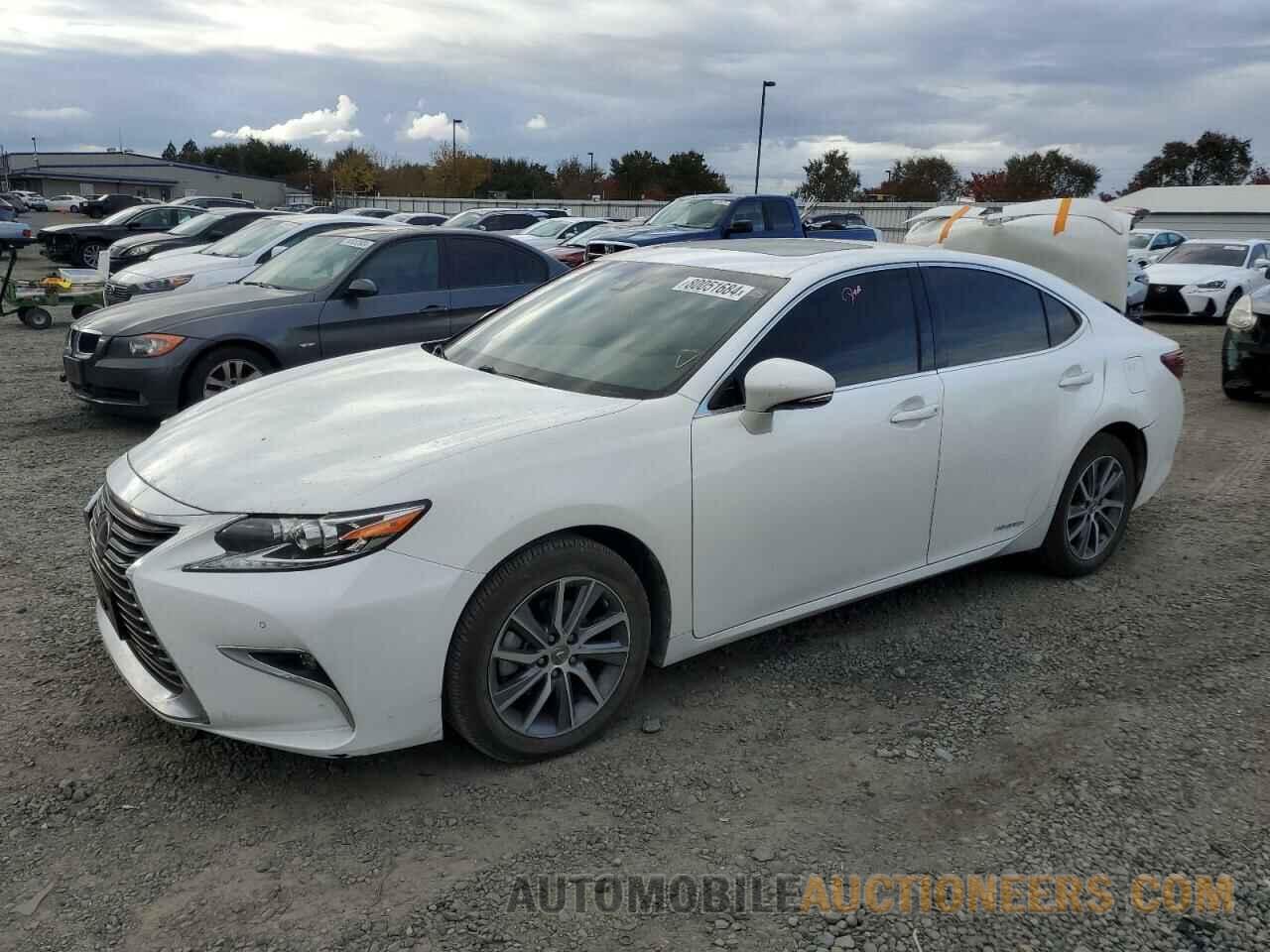 JTHBW1GG0H2145117 LEXUS ES300 2017