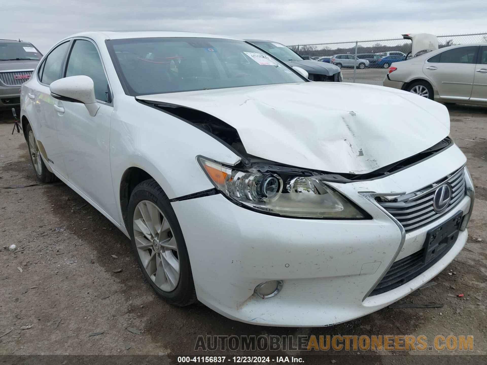 JTHBW1GG1D2018340 LEXUS ES 300H 2013