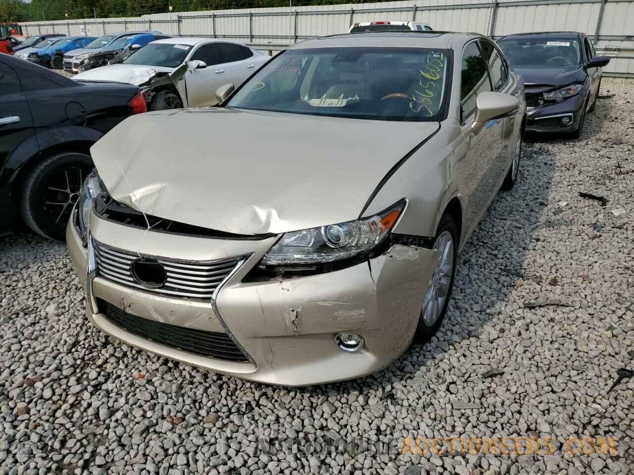 JTHBW1GG1F2077276 LEXUS ES300 2015