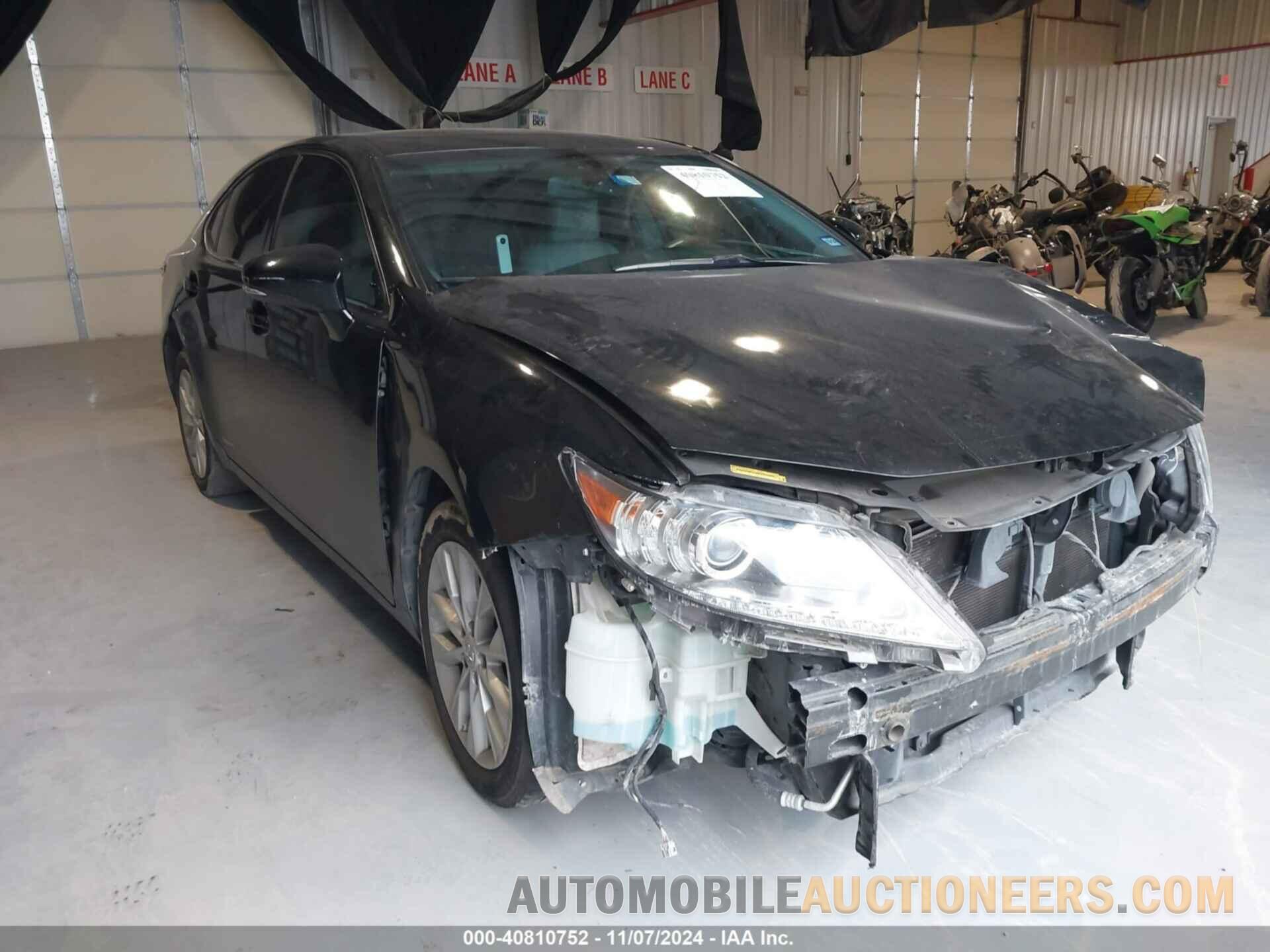 JTHBW1GG1F2077665 LEXUS ES 2015