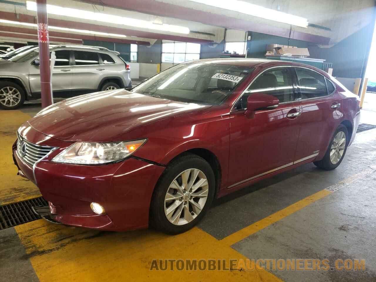 JTHBW1GG1F2081070 LEXUS ES300 2015