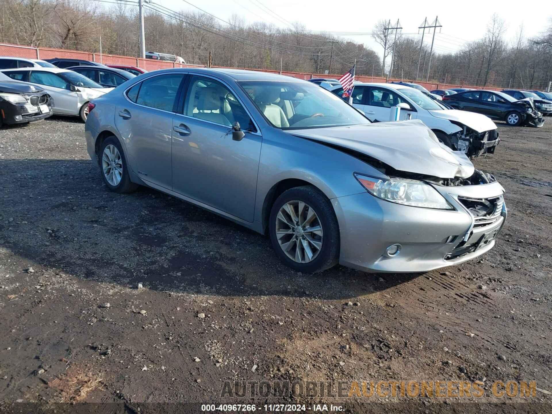 JTHBW1GG1F2088651 LEXUS ES 300H 2015