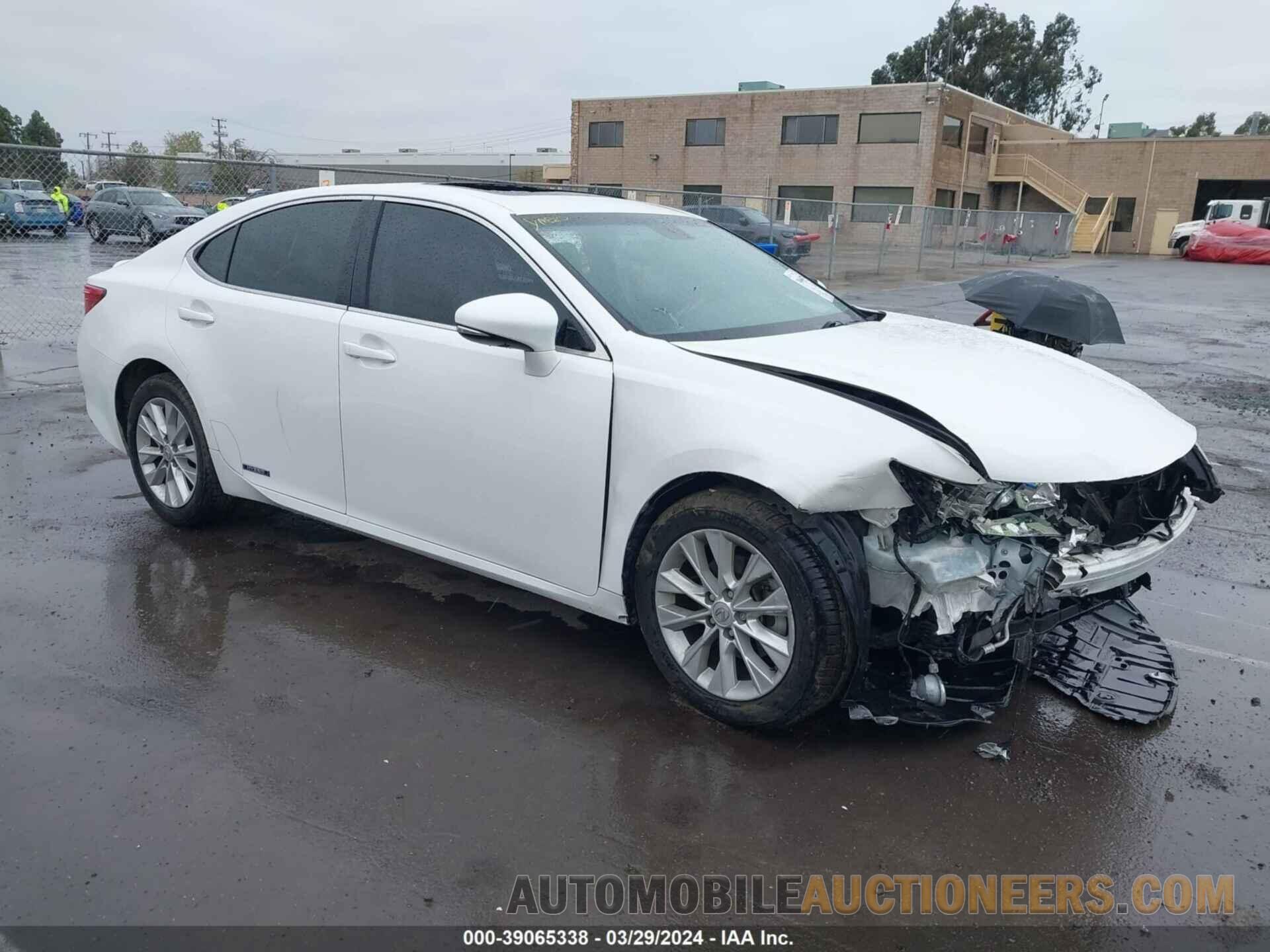 JTHBW1GG1F2089508 LEXUS ES 300H 2015