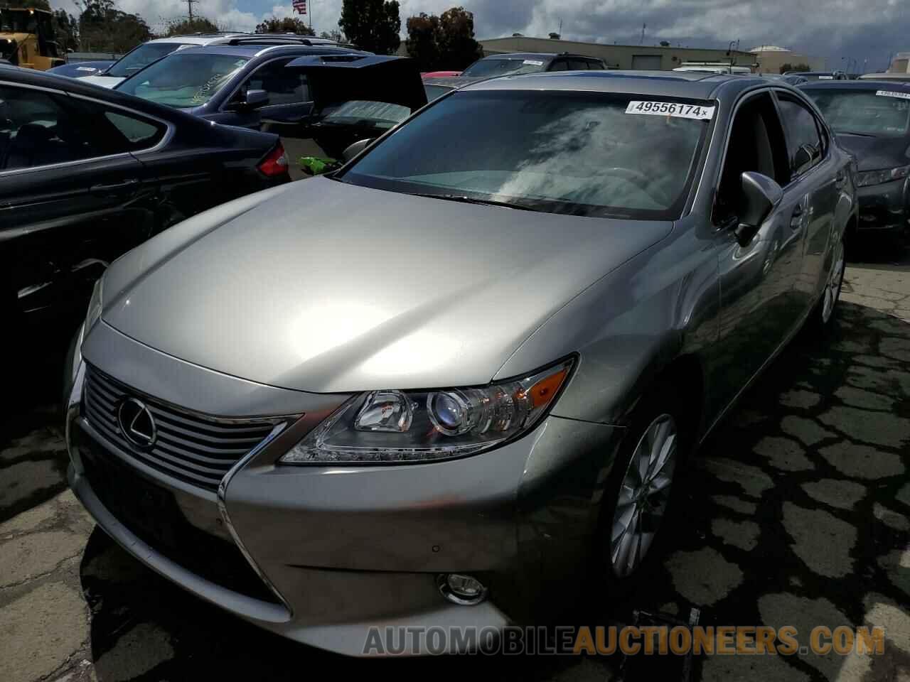 JTHBW1GG1F2094496 LEXUS ES300 2015