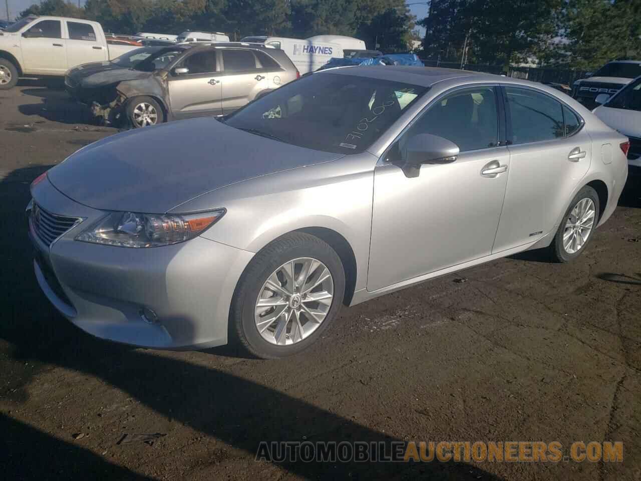 JTHBW1GG2F2076721 LEXUS ES300 2015