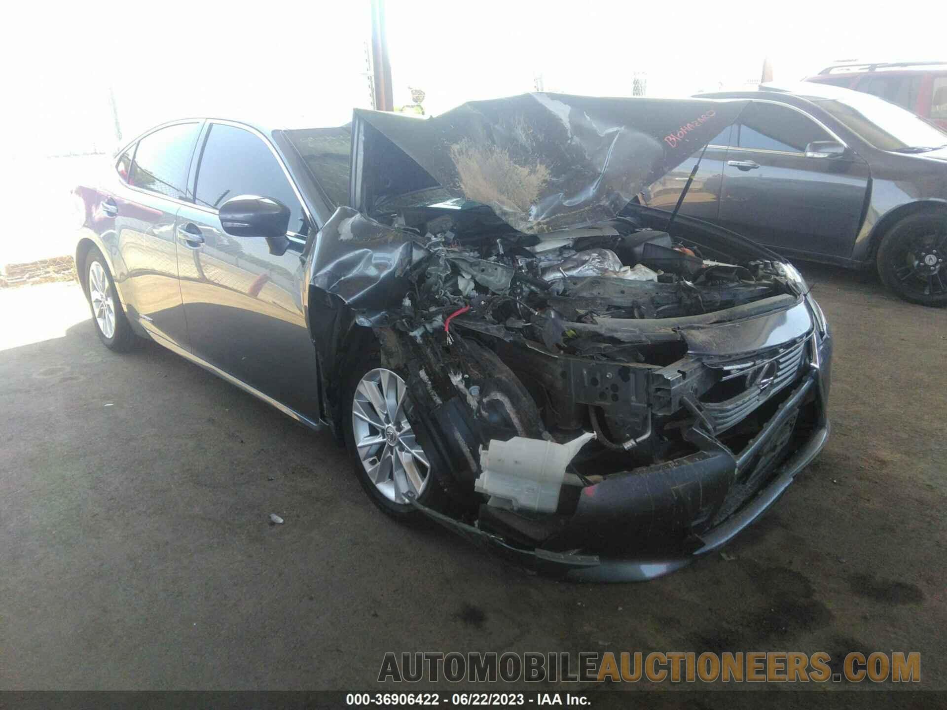 JTHBW1GG2F2085936 LEXUS ES 300H 2015