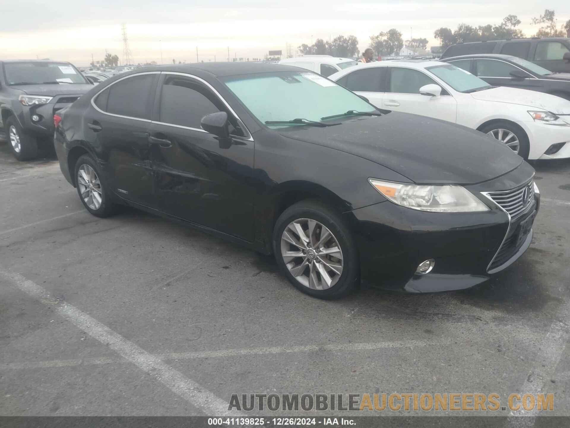 JTHBW1GG3E2060557 LEXUS ES 300H 2014