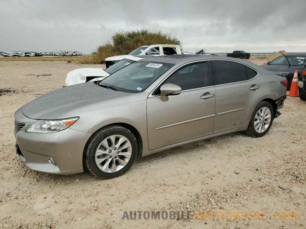 JTHBW1GG3F2086108 LEXUS ES300 2015