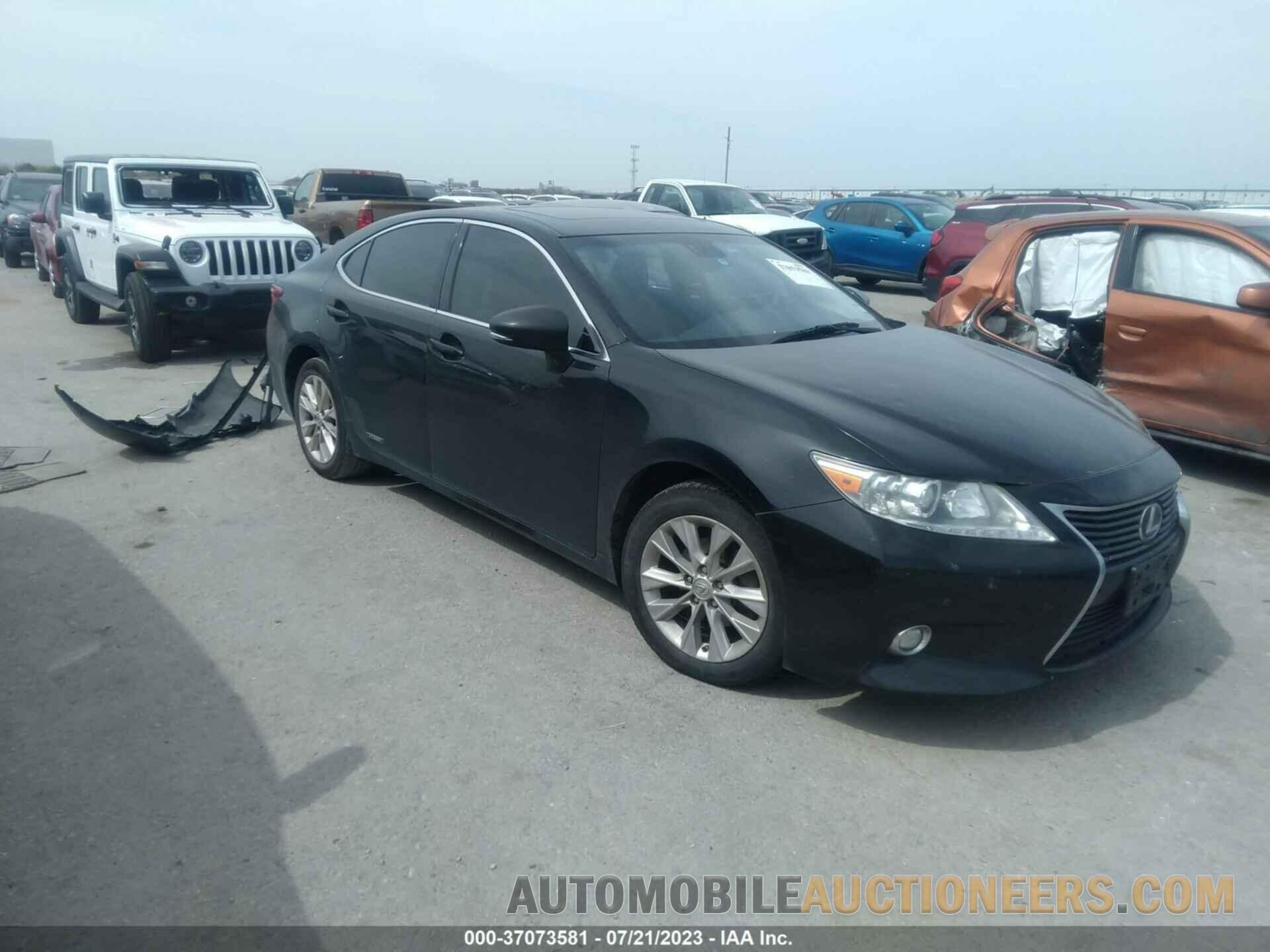 JTHBW1GG3F2089249 LEXUS ES 300H 2015