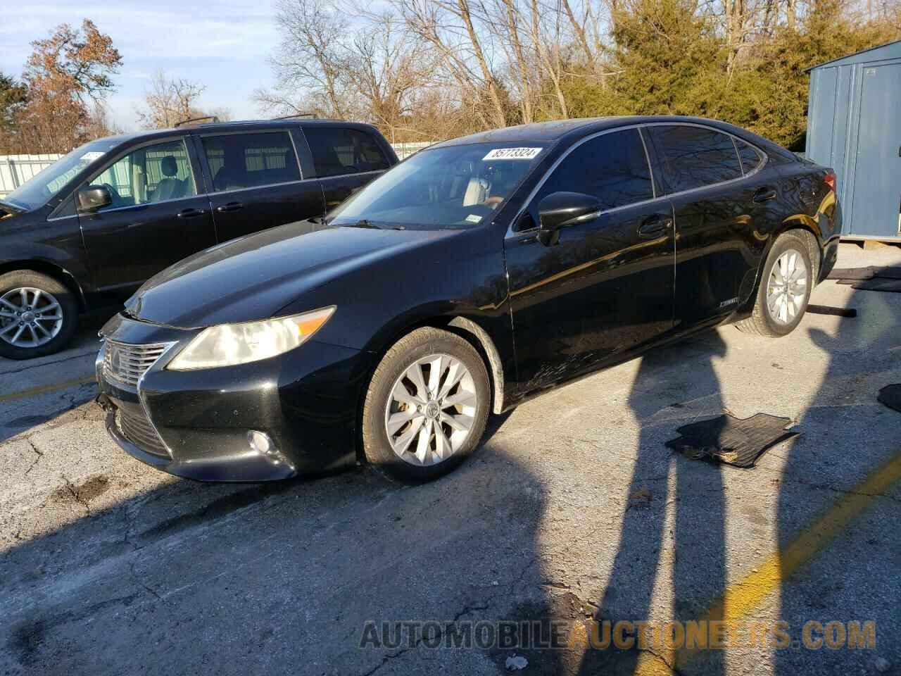 JTHBW1GG4D2016145 LEXUS ES300 2013