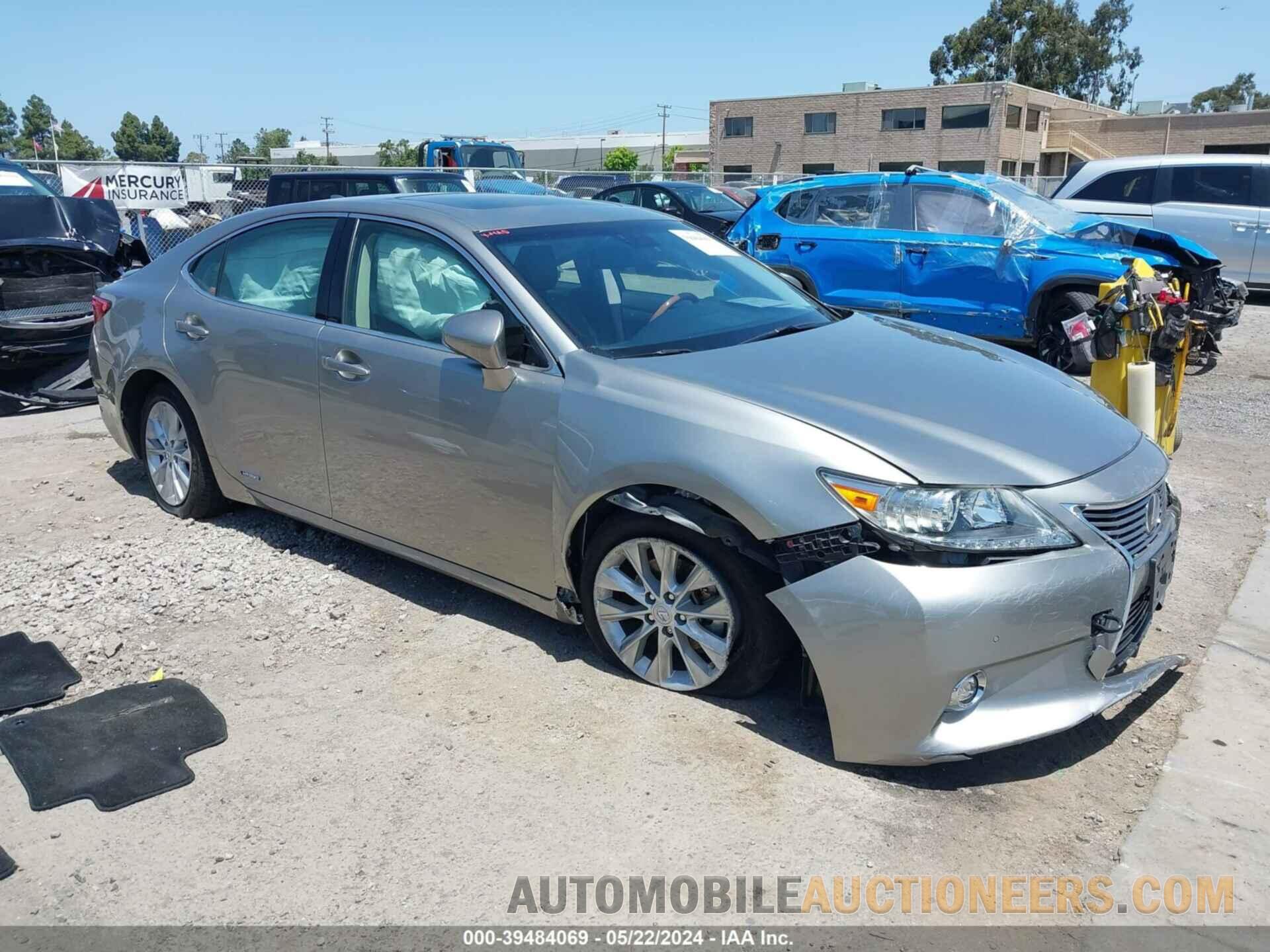 JTHBW1GG4F2080236 LEXUS ES 300H 2015